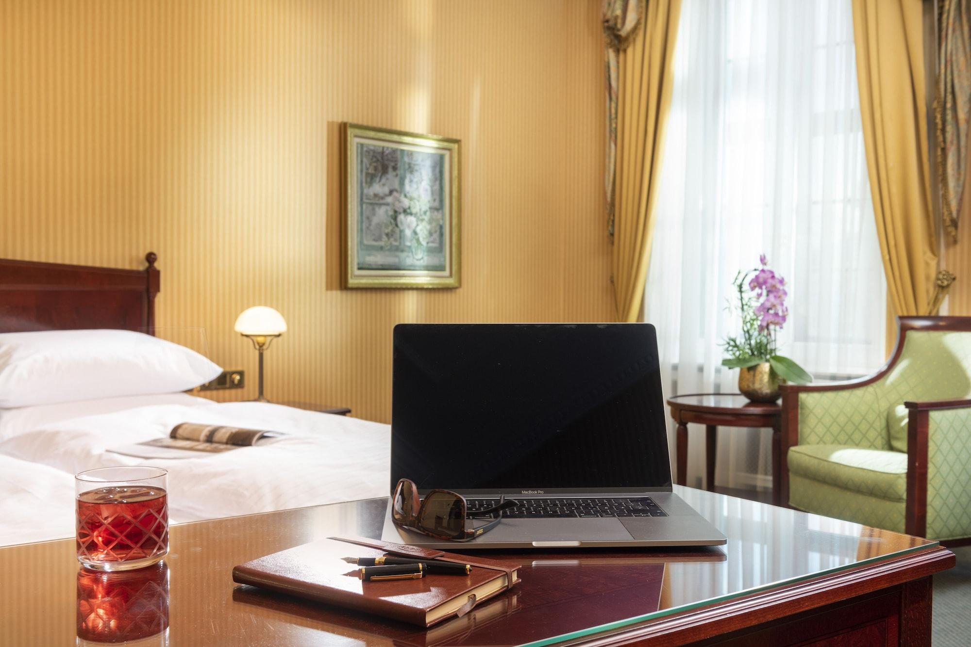 Best Western Premier Grand Hotel Russischer Hof Weimar  Ngoại thất bức ảnh